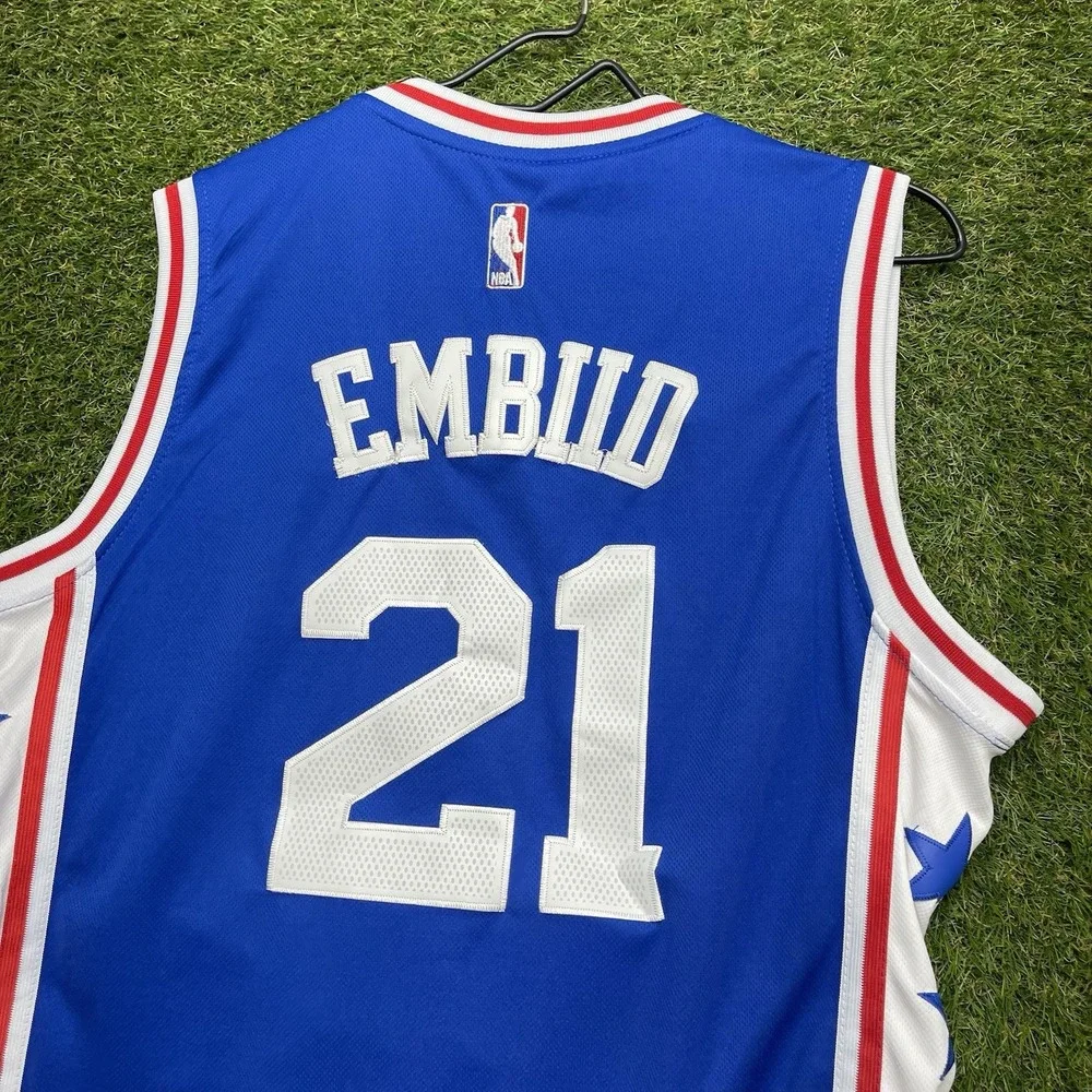 Philadelphia 76er's adidas Jersey Mens Medium #21 Joel Embiid Blue Embroidered